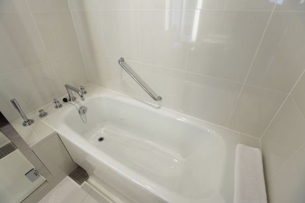 Bathtub Repair in Mason