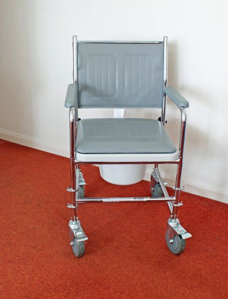 Cost of Commode Replacement in Mason